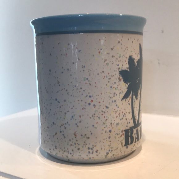 ♥️. 3/$15 Vintage Bahamas coffee/tea mug slight staining - Picture 5 of 8